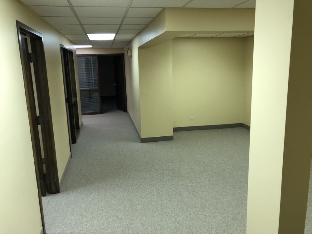 5113 N Executive Dr, Peoria, IL 61614